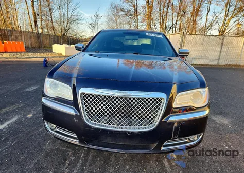 2012 Chrysler 300 Limited z USA, uszkodzony, nr VIN 2C3CCACG7CH265649